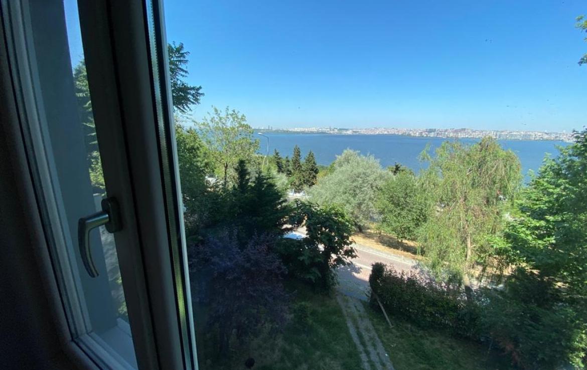 16غرفة نوم SEAVIEW BUILDING FOR SALE IN AVCILAR İSTANBUL شريحة14